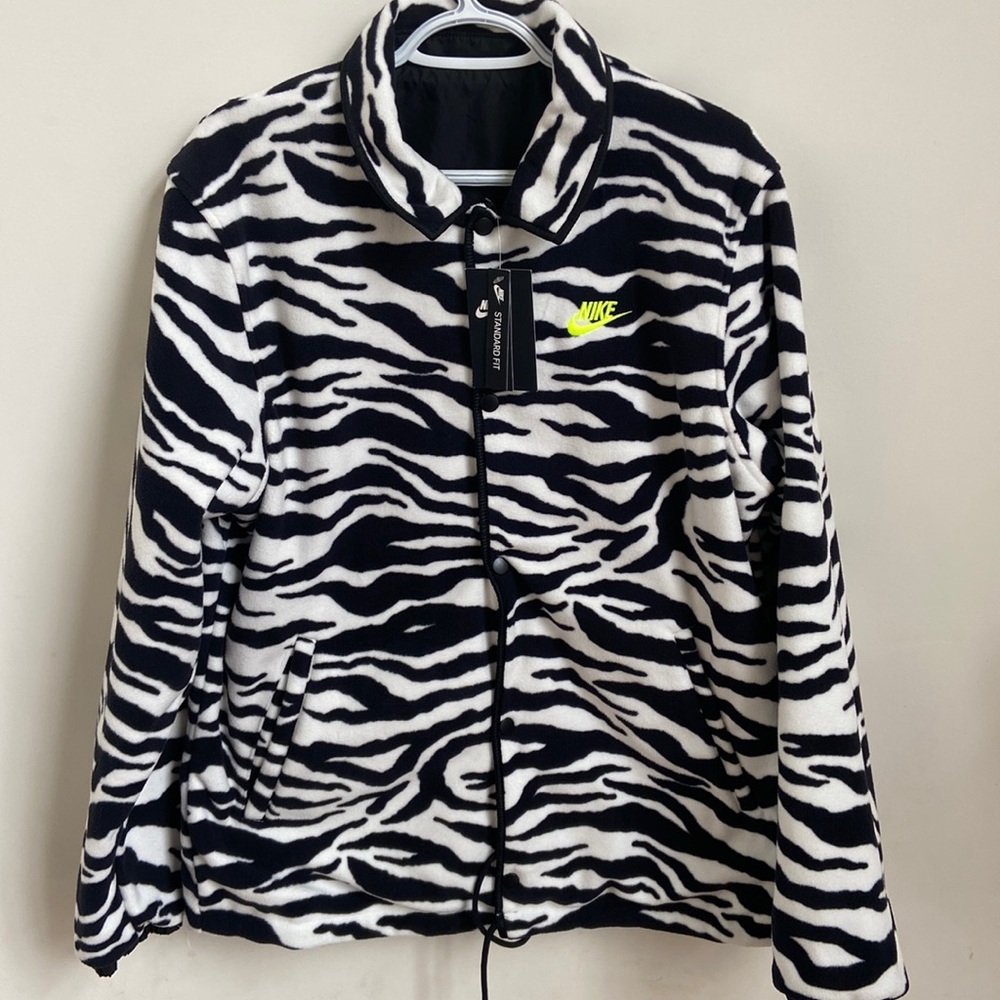 Nike jacket 🔥🔥🔥
